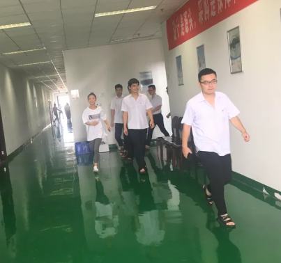 強(qiáng)化“演兵”行動，檢驗應(yīng)急響應(yīng)能力————記2018消防公司應(yīng)急逃生演練